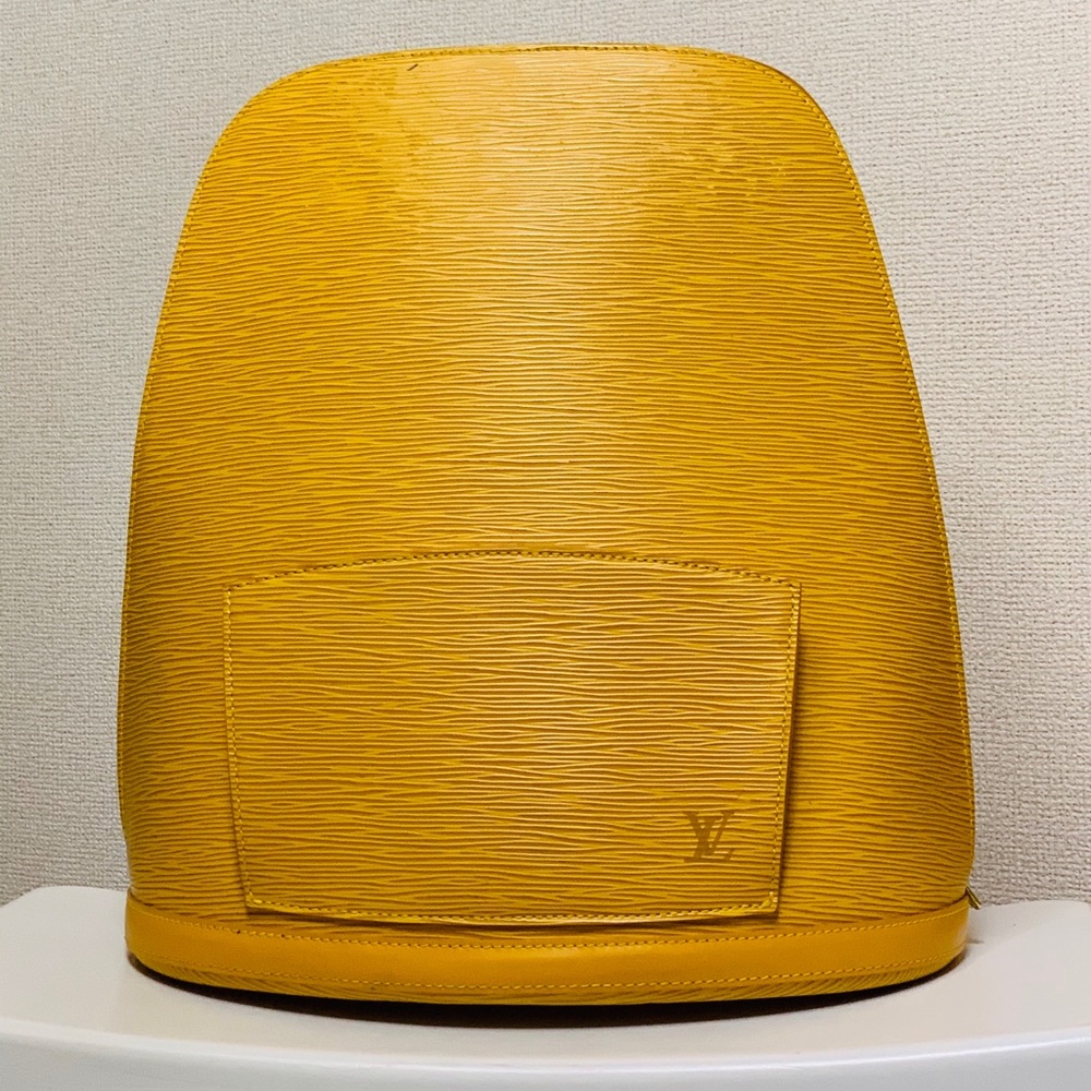 📛SOLD📛Authentic Yellow EPI Louis Vuitton